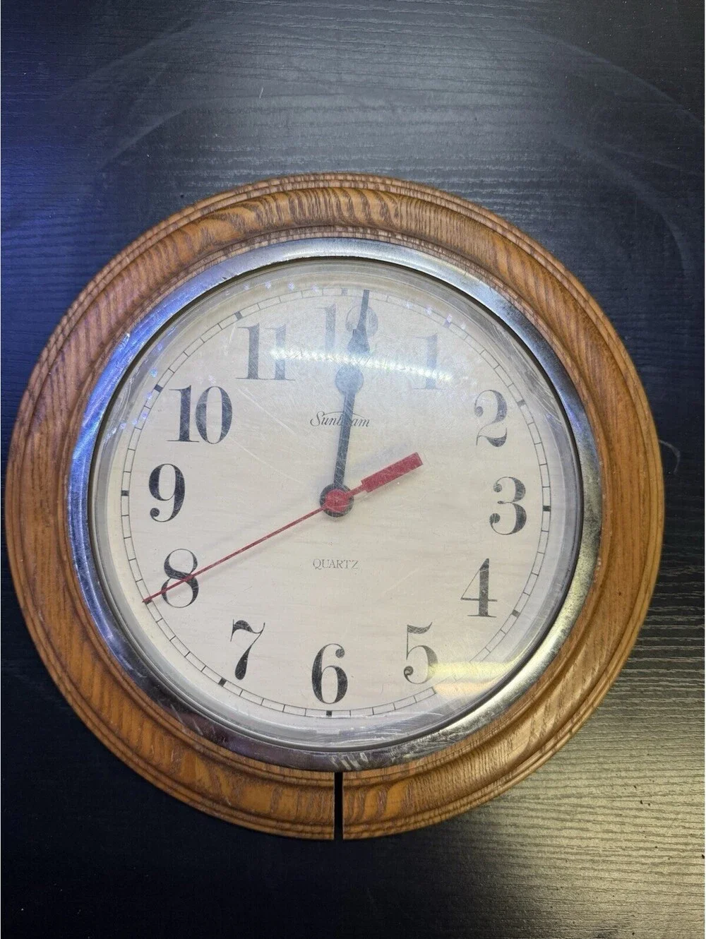 Vintage U.S.A Made Sunbeam Wood Wall Clock Quartz Battery 882-815 Art Deco MCM